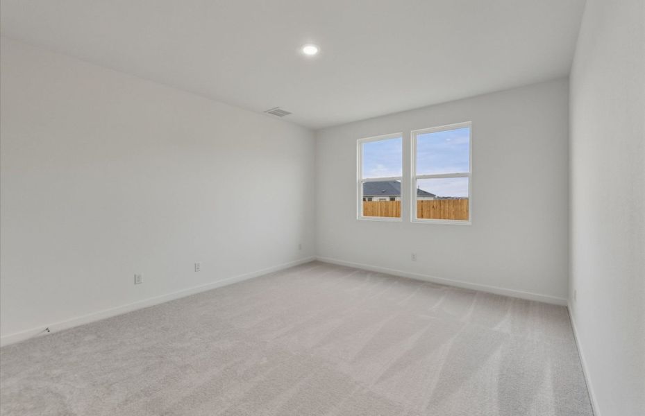 Spacious, unfurnished interior of a new home in Alto, San Marcos (Image 20).