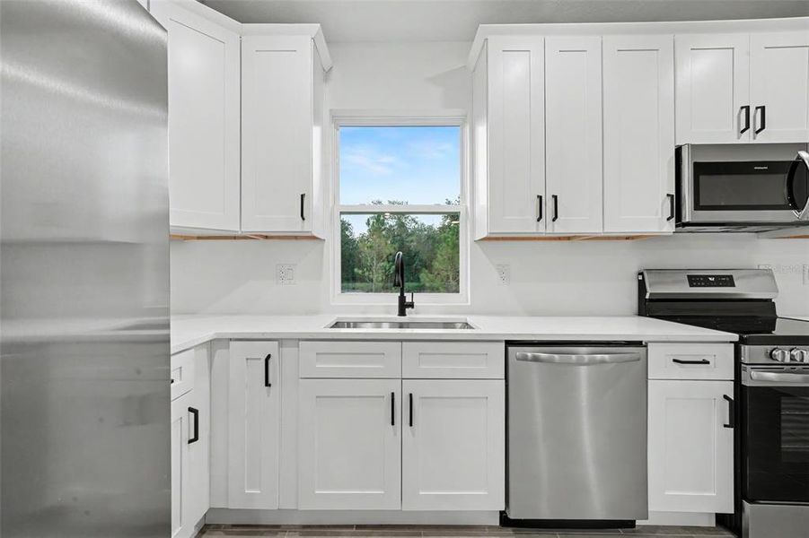 Furnished interior view inside a new home in , Avon Park (Image 9).