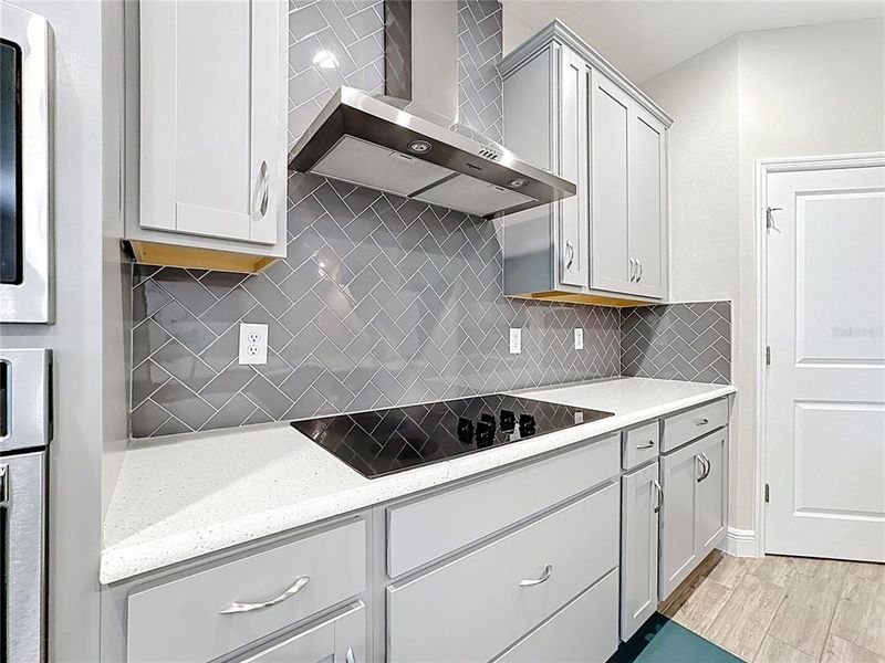 Furnished interior view inside a new home in , Orlando (Image 4).