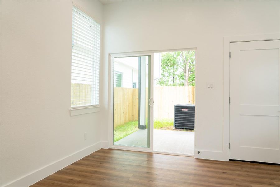 Spacious, unfurnished interior of a new home in , Houston (Image 25).
