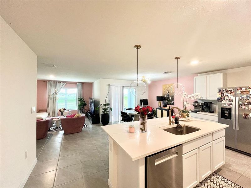 Furnished interior view inside a new home in Ocala Crossings South, Ocala (Image 9).