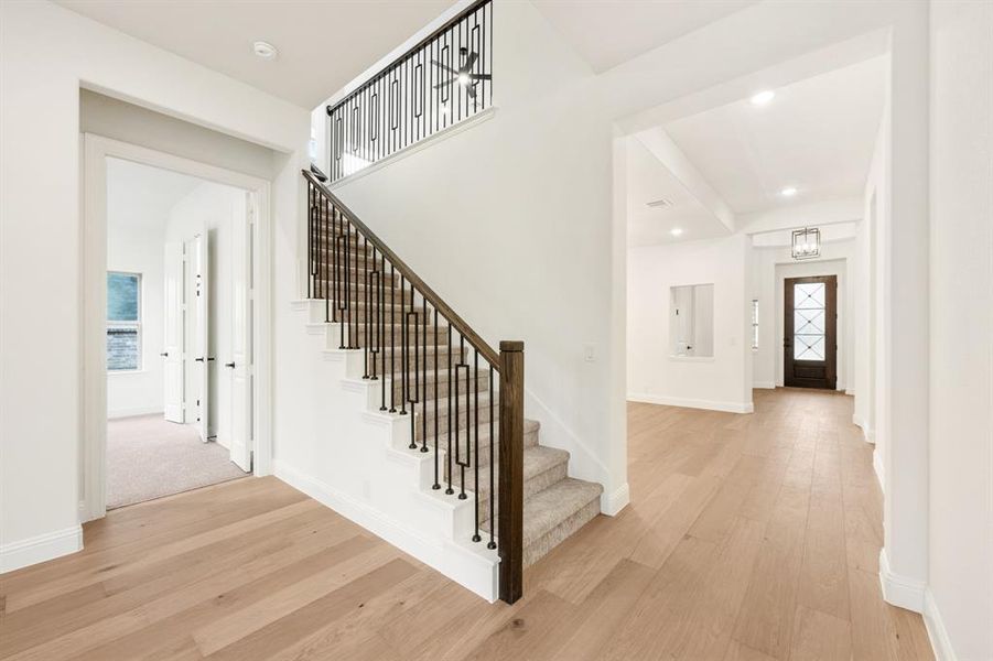 Spacious, unfurnished interior of a new home in Windsong Ranch Classic 61, Prosper (Image 33).