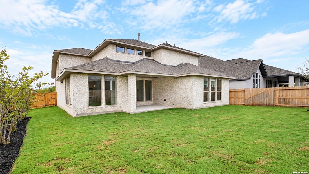 Exterior details and patio area of a home in Veramendi, New Braunfels (Image 4).
