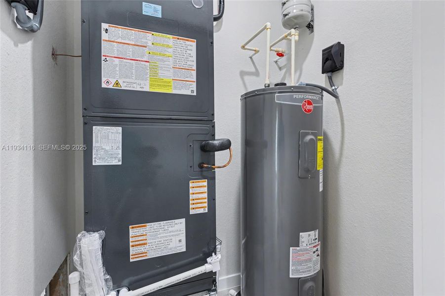 Close-up of interior finishes inside a home in , Dania Beach (Image 17). Close-up of interior finishes inside a home in , Dania Beach (Image 17).