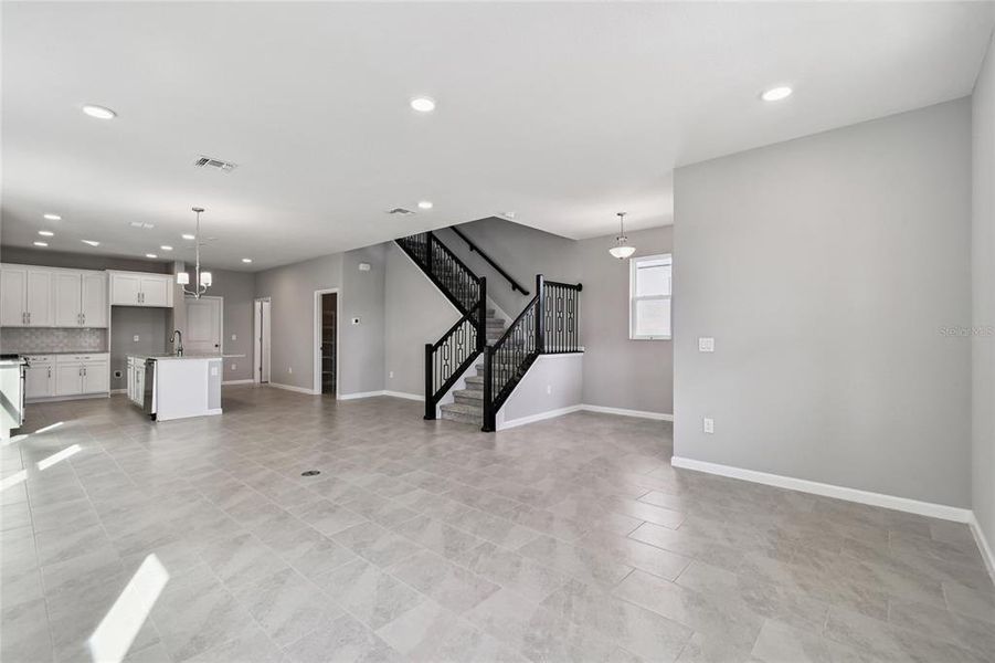 Spacious, unfurnished interior of a new home in Center Lake on the Park, St. Cloud (Image 42).