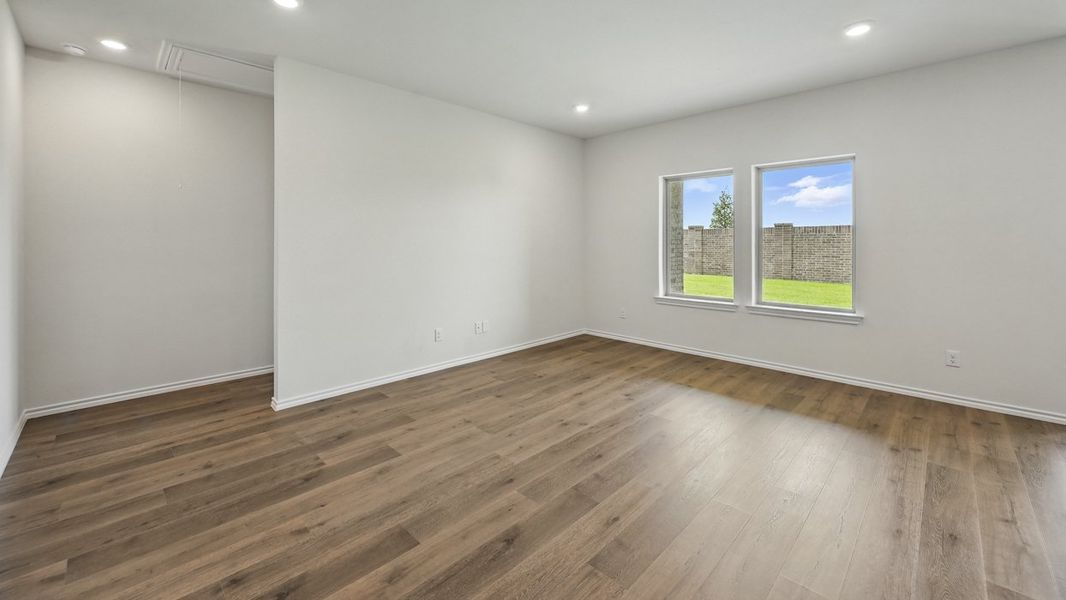 Spacious, unfurnished interior of a new home in Wildwood, Royse City (Image 26). Spacious, unfurnished interior of a new home in Wildwood, Royse City (Image 26).