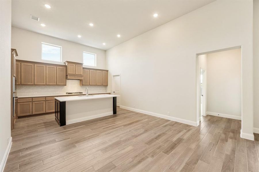 Furnished interior view inside a new home in Somerset Classic 70s & 80s, Mansfield (Image 13). Furnished interior view inside a new home in Somerset Classic 70s & 80s, Mansfield (Image 13).