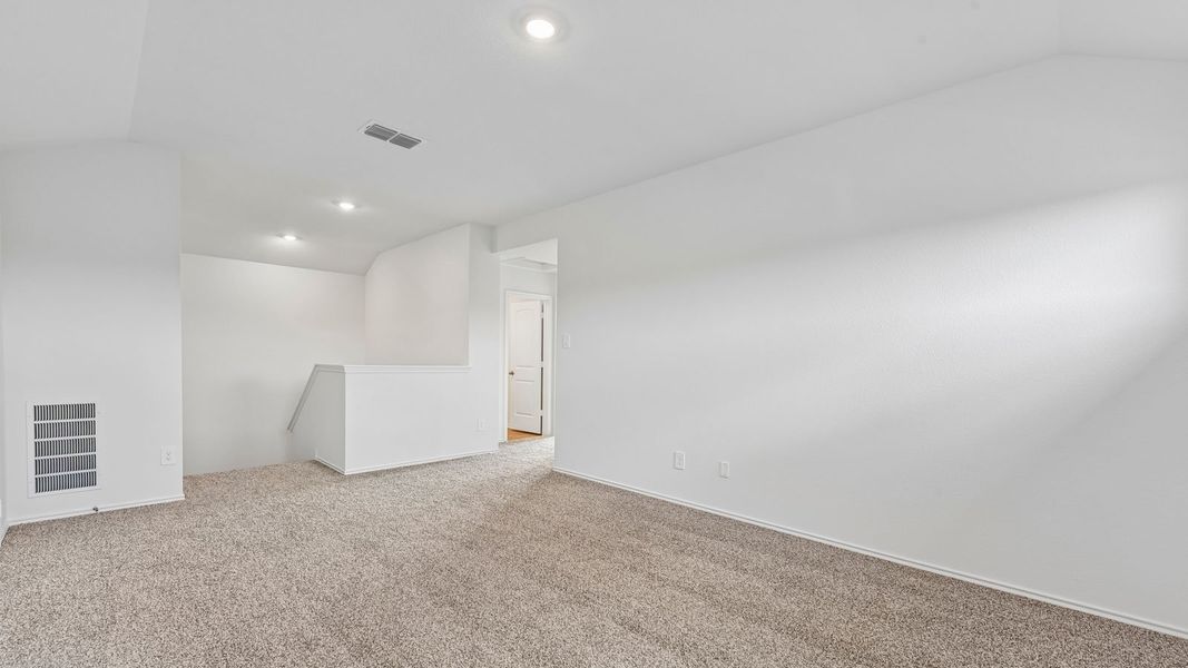Spacious, unfurnished interior of a new home in Watermill, Uhland (Image 37). Spacious, unfurnished interior of a new home in Watermill, Uhland (Image 37).