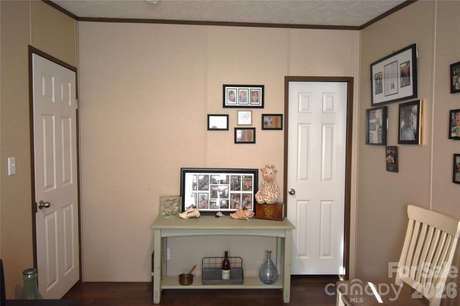 Furnished interior view inside a new home in , Lenoir (Image 12).