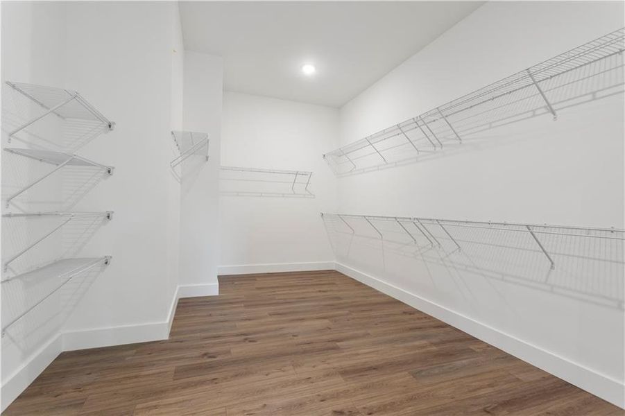 Spacious, unfurnished interior of a new home in , Carrollton (Image 27).