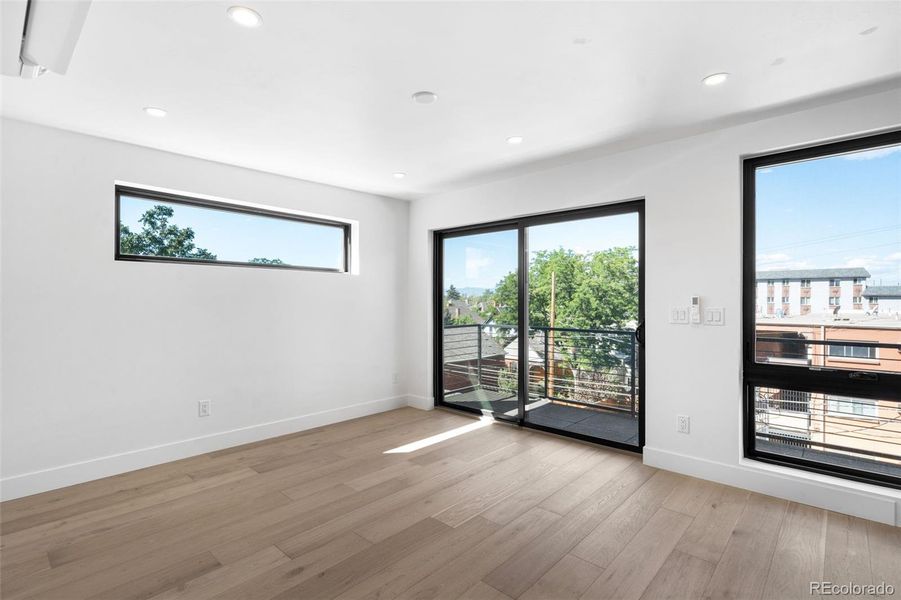 Image 15 of a home in .