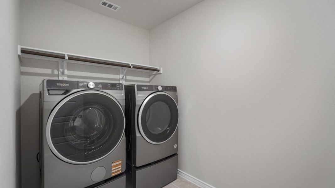 Close-up of interior finishes inside a home in Elevon, Lavon (Image 9). Close-up of interior finishes inside a home in Elevon, Lavon (Image 9).