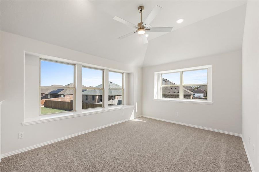 Spacious, unfurnished interior of a new home in Sable Creek, Sanger (Image 27). Spacious, unfurnished interior of a new home in Sable Creek, Sanger (Image 27).