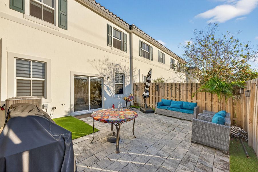 Exterior details and patio area of a home in , Coral Springs (Image 4). Exterior details and patio area of a home in , Coral Springs (Image 4).