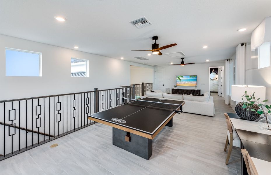 Community amenities associated with the Madeira by DiVosta in Bridgewater, Jupiter (Image 41).