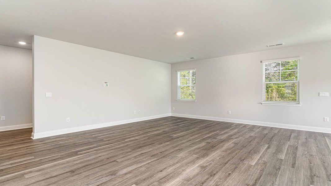 Spacious, unfurnished interior of a new home in Auberon Woods, Conway (Image 12).