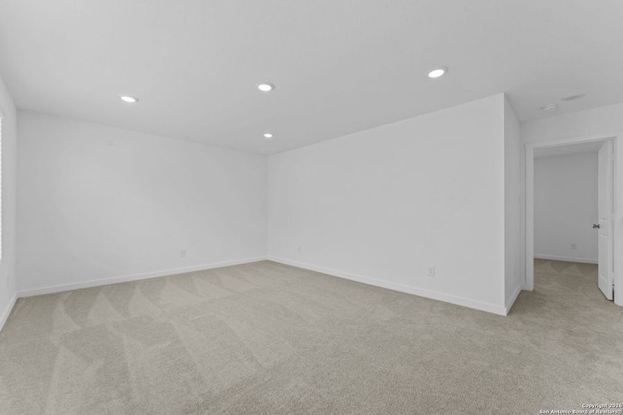 Spacious, unfurnished interior of a new home in Hightop Ridge, Converse (Image 30).