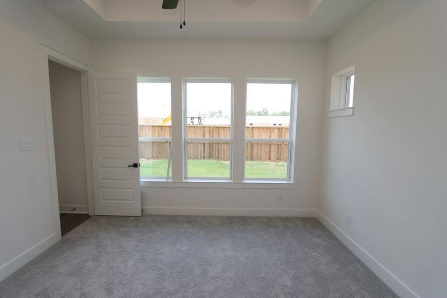 Spacious, unfurnished interior of a new home in The Highlands 40', Porter (Image 25). Spacious, unfurnished interior of a new home in The Highlands 40', Porter (Image 25).