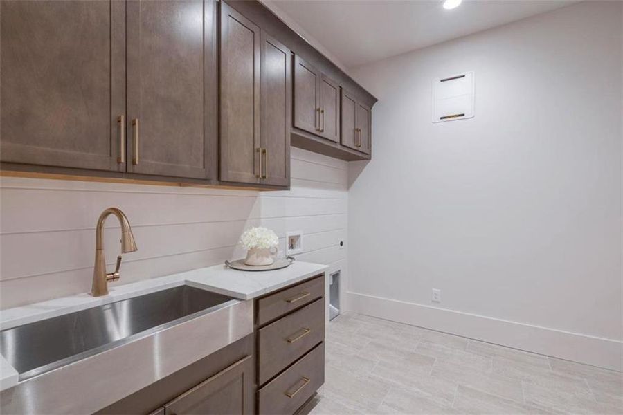 Furnished interior view inside a new home in , Greensboro (Image 17).