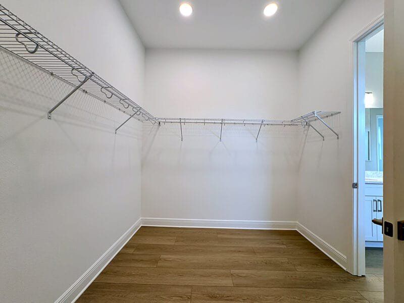 Spacious, unfurnished interior of a new home in River Preserve Estates, Parrish (Image 52).