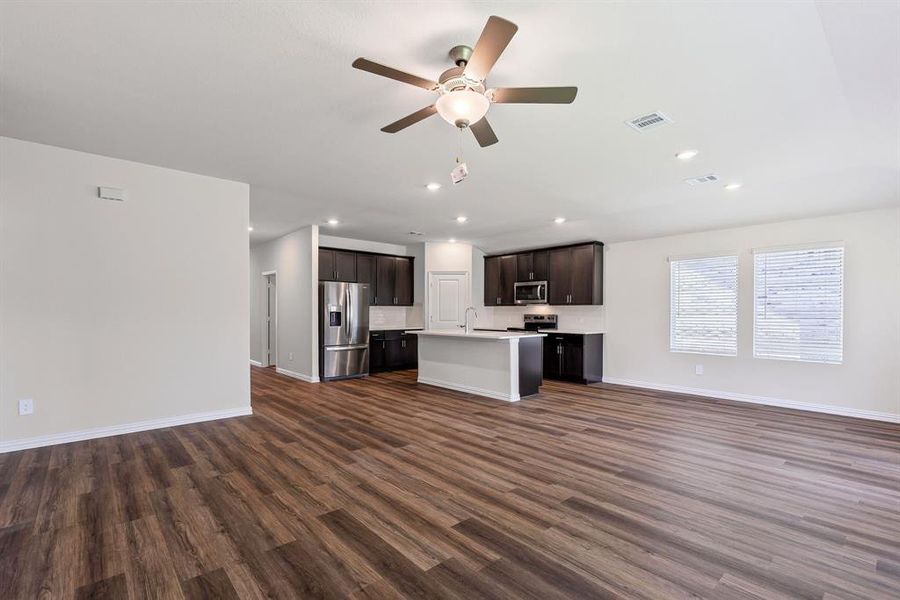 Spacious, unfurnished interior of a new home in Stratton Place, Greenville (Image 24). Spacious, unfurnished interior of a new home in Stratton Place, Greenville (Image 24).