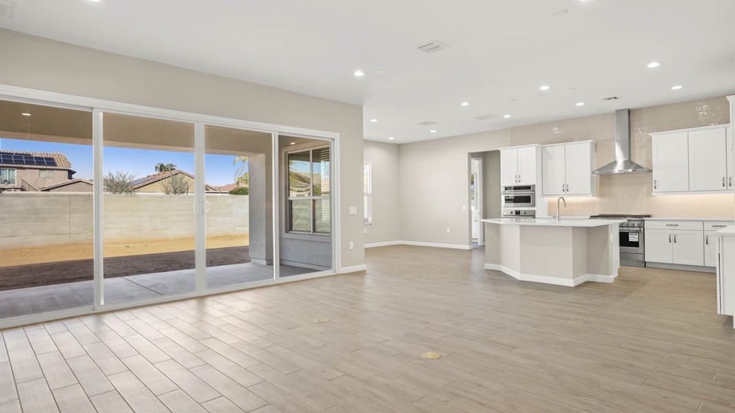 Spacious, unfurnished interior of a new home in Zanjero Pass, Waddell (Image 33).