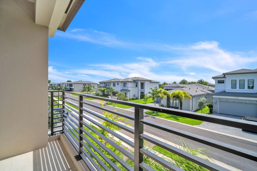 Exterior details and patio area of a home in , Boca Raton (Image 26).