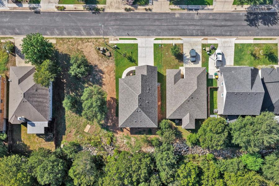 Image 33 of a home in . Image 33 of a home in .