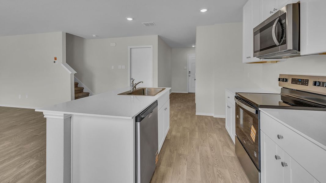 Representative furnished interior of a home built from the The Davis by D.R. Horton in Ladera, Luling (Image 8).