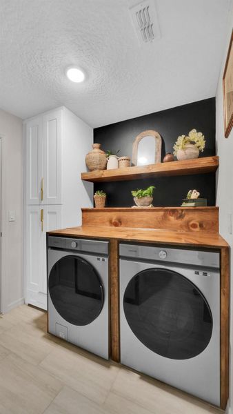 Close-up of interior finishes inside a home in , Port St. Lucie (Image 20). Close-up of interior finishes inside a home in , Port St. Lucie (Image 20).