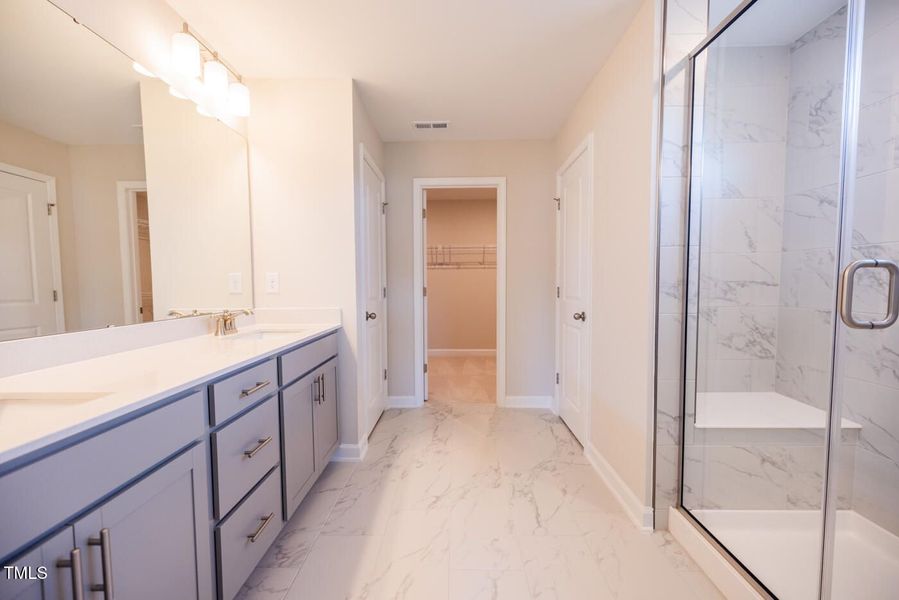 Furnished interior view inside a new home in Tobacco Road, Angier (Image 112). Furnished interior view inside a new home in Tobacco Road, Angier (Image 112).