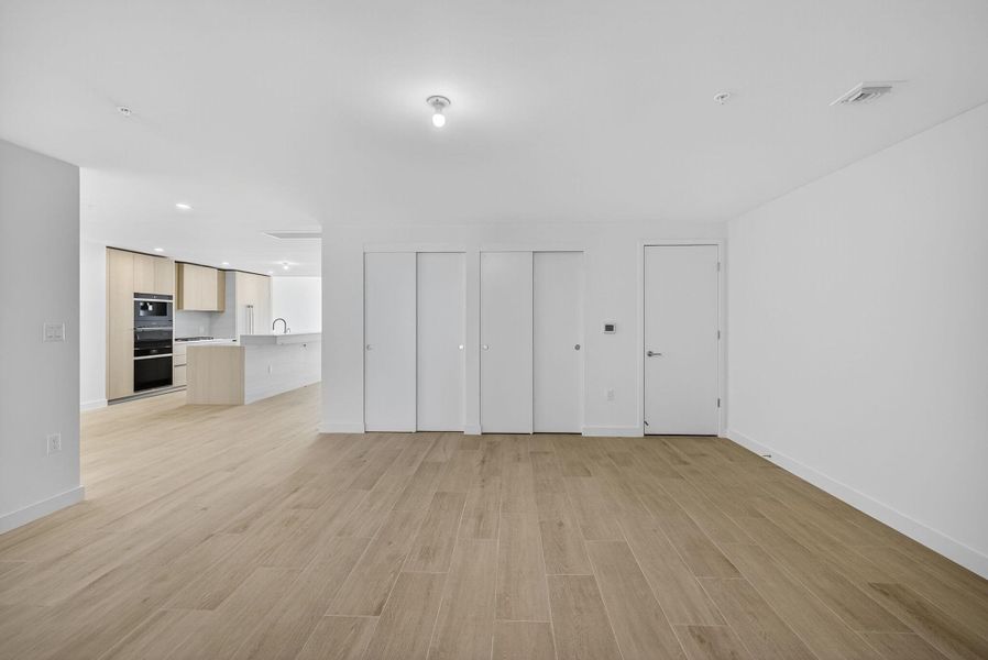 Spacious, unfurnished interior of a new home in , Pompano Beach (Image 19). Spacious, unfurnished interior of a new home in , Pompano Beach (Image 19).