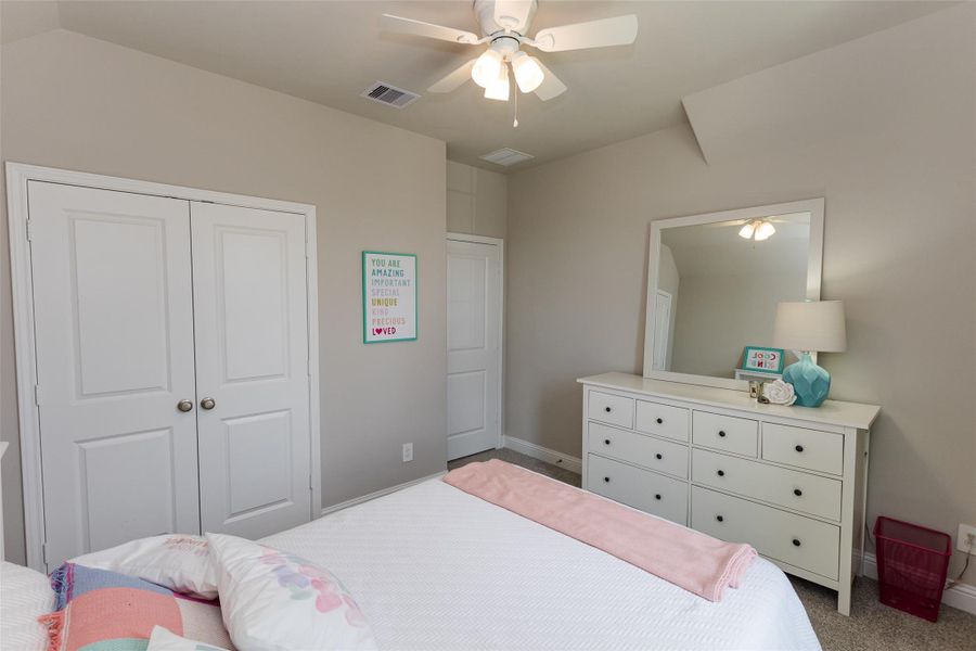 Furnished interior view inside a new home in , Tomball (Image 29).