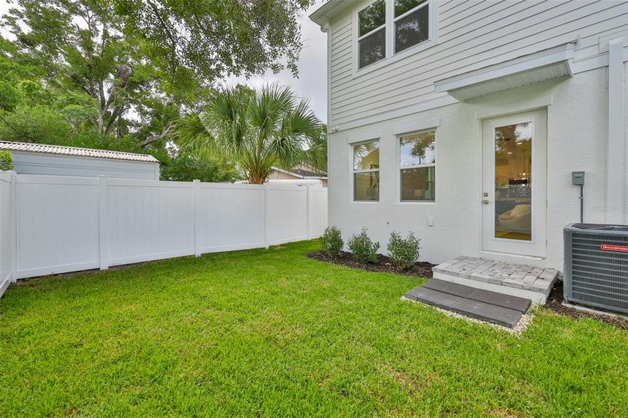 Exterior details and patio area of a home in , Tampa (Image 3).