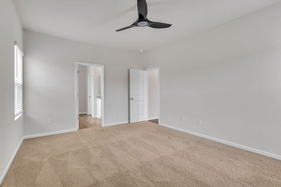 New Home in Landrum, SC.  - Slide 2