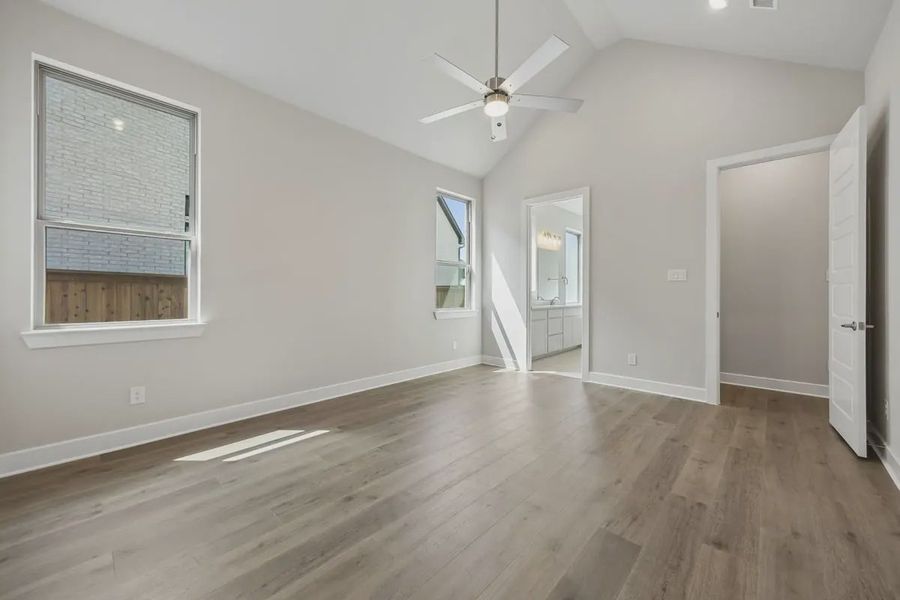 Spacious, unfurnished interior of a new home in The Grove Frisco, Frisco (Image 22).