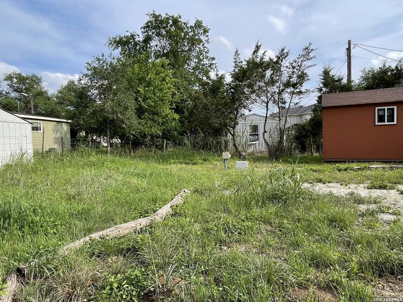 Image 19 of a home in . Image 19 of a home in .