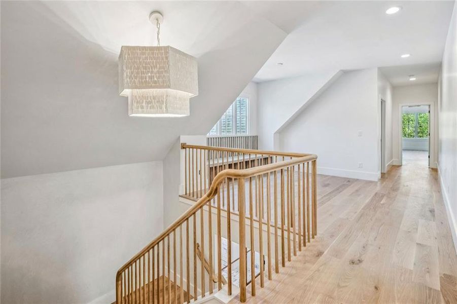 Spacious, unfurnished interior of a new home in , Athens (Image 24).