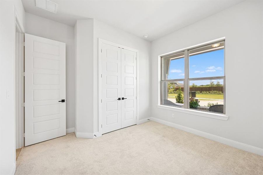 Spacious, unfurnished interior of a new home in Mantua Point Gardens, Van Alstyne (Image 25). Spacious, unfurnished interior of a new home in Mantua Point Gardens, Van Alstyne (Image 25).
