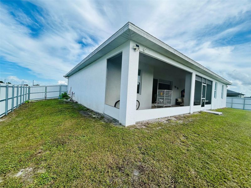 Exterior details and patio area of a home in , Labelle (Image 21).