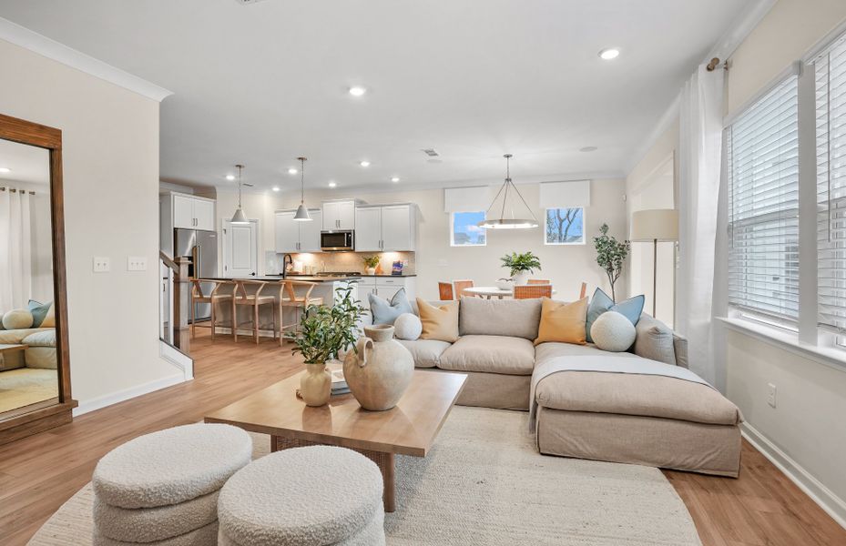 Representative furnished interior of a home built from the Hampton by Pulte Homes in The Retreat at Carolina Ridge, Harrisburg (Image 10).