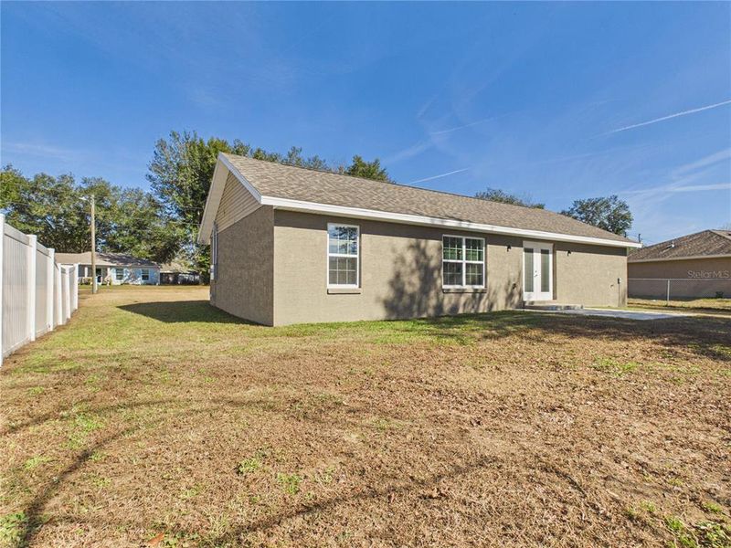 Exterior details and patio area of a home in , Ocala (Image 21).