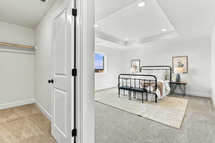 Furnished interior view inside a new home in Upland Meadows, Hermiston (Image 18).
