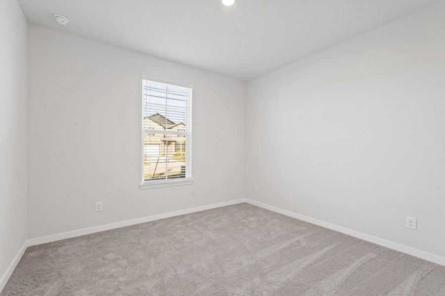 Spacious, unfurnished interior of a new home in Magnolia Springs, Montgomery (Image 21).