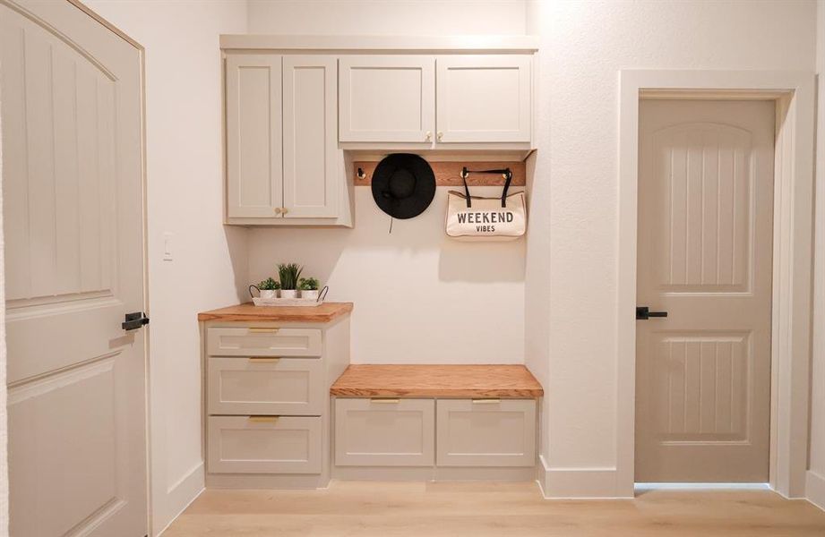 Furnished interior view inside a new home in , Fort Worth (Image 10). Furnished interior view inside a new home in , Fort Worth (Image 10).