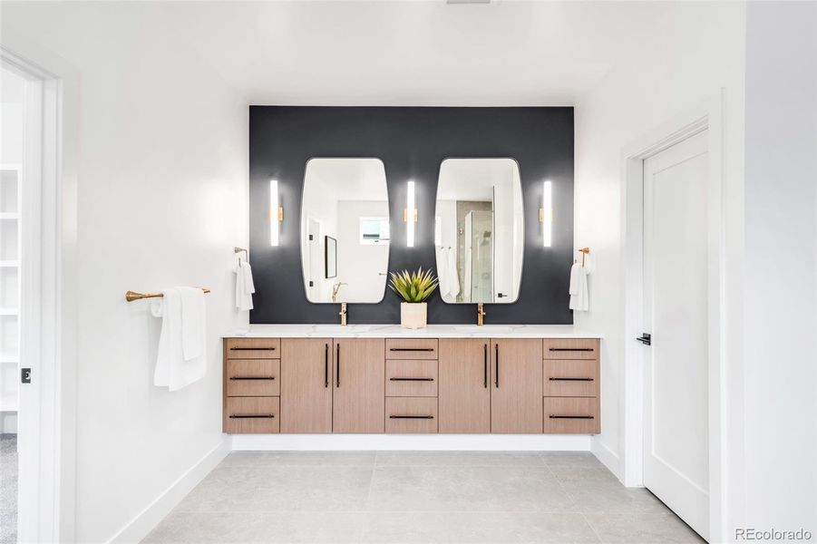 Image 44 of a home in .