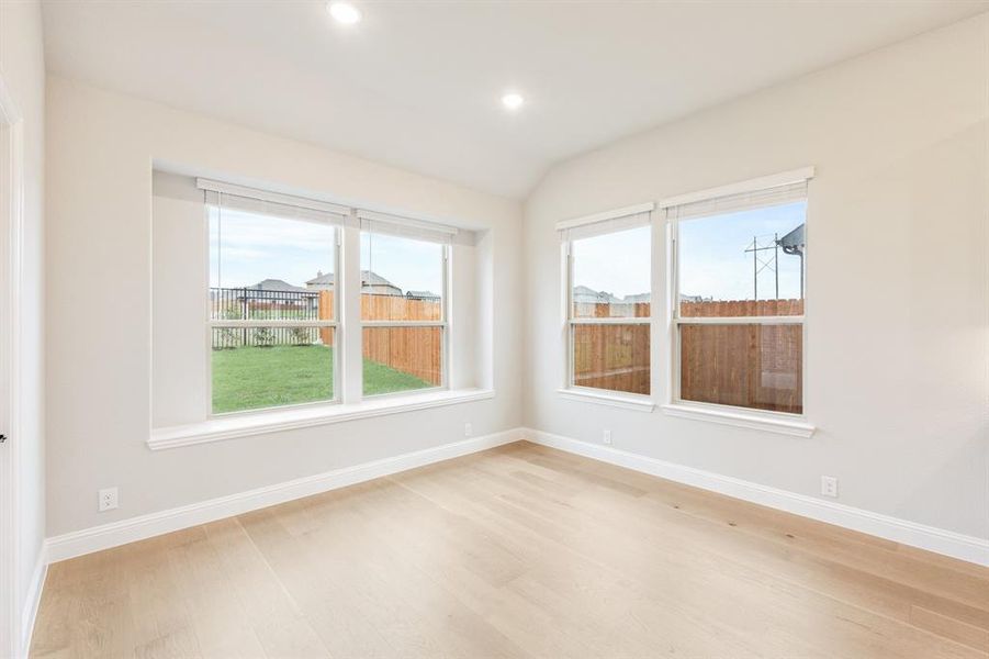 Spacious, unfurnished interior of a new home in Villages of Walnut Grove, Midlothian (Image 21).