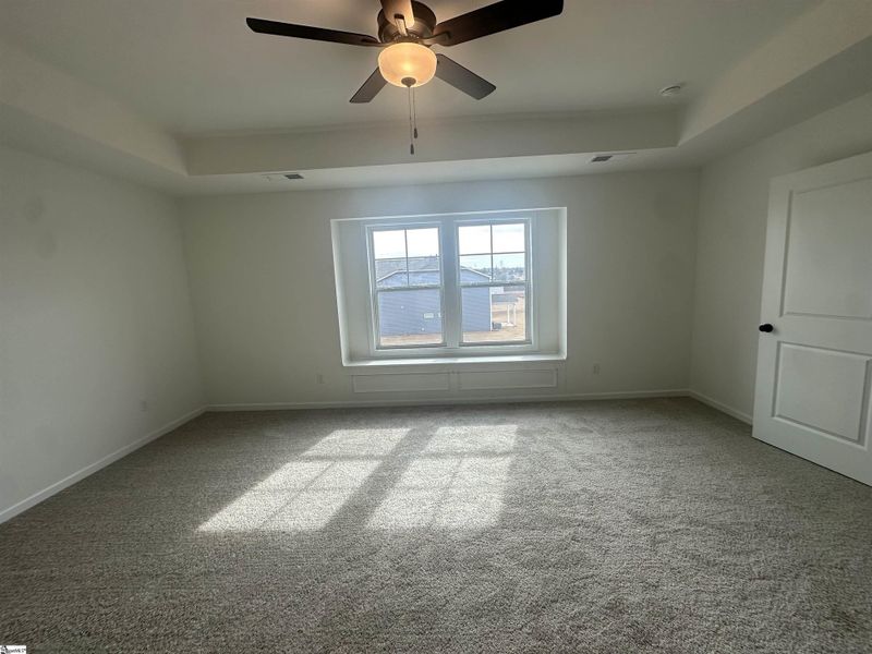 Spacious, unfurnished interior of a new home in Shiloh Trail, Wellford (Image 27).