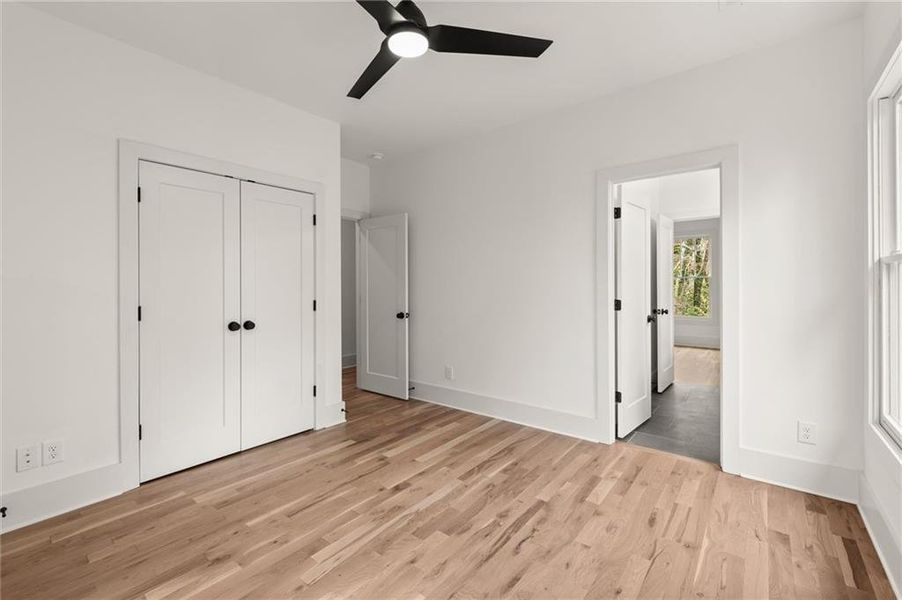 Spacious, unfurnished interior of a new home in , Atlanta (Image 38).
