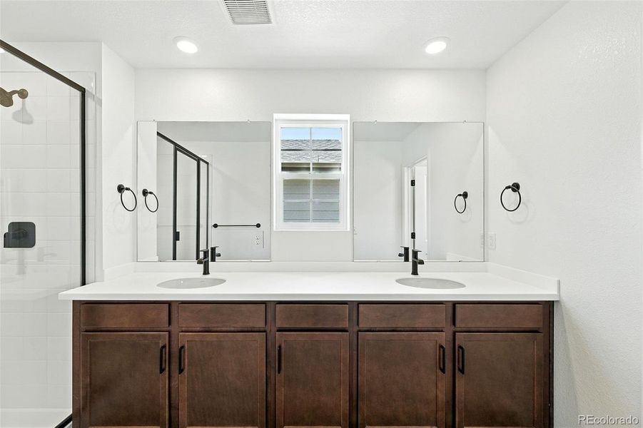 3295 N Coolidge ~ Ready Now 3295 N Coolidge ~ Ready Now